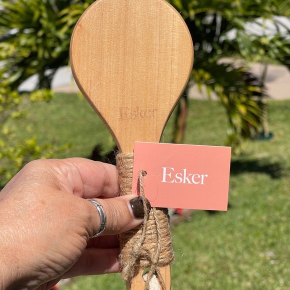 ESKER Natural Bristle Body Dry Brush with Rope Handle - Picture 6 of 13